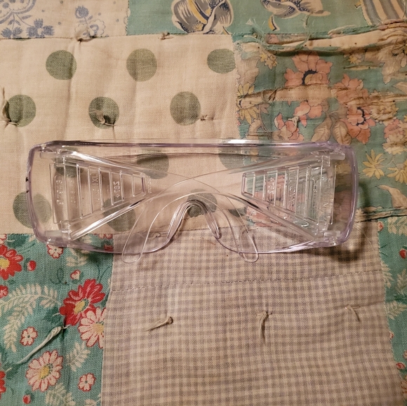 Large Clear Safety Glasses - Picture 5 of 5